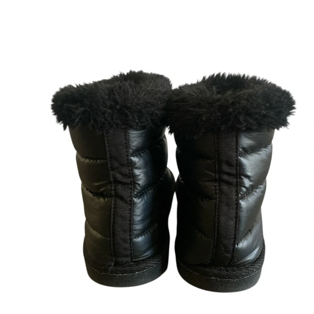 Black Quilted Booties with Fuzzy Lining Girl 13